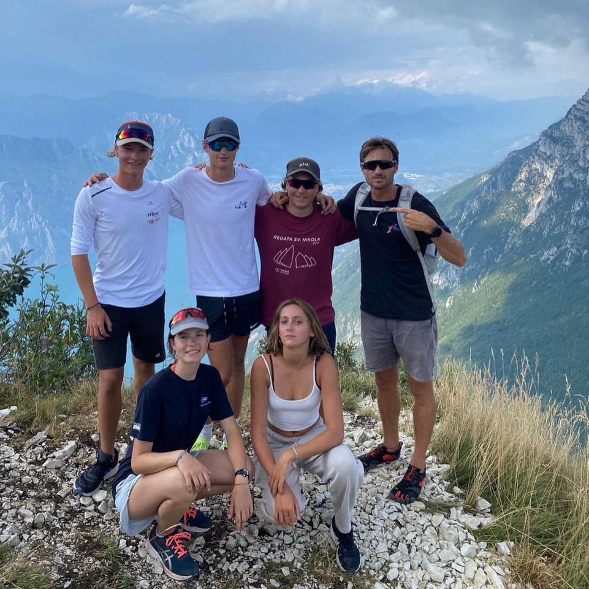 L'équipe à Torbole : Lilyan, Felix, Max, Pierre, Emma, Gilda