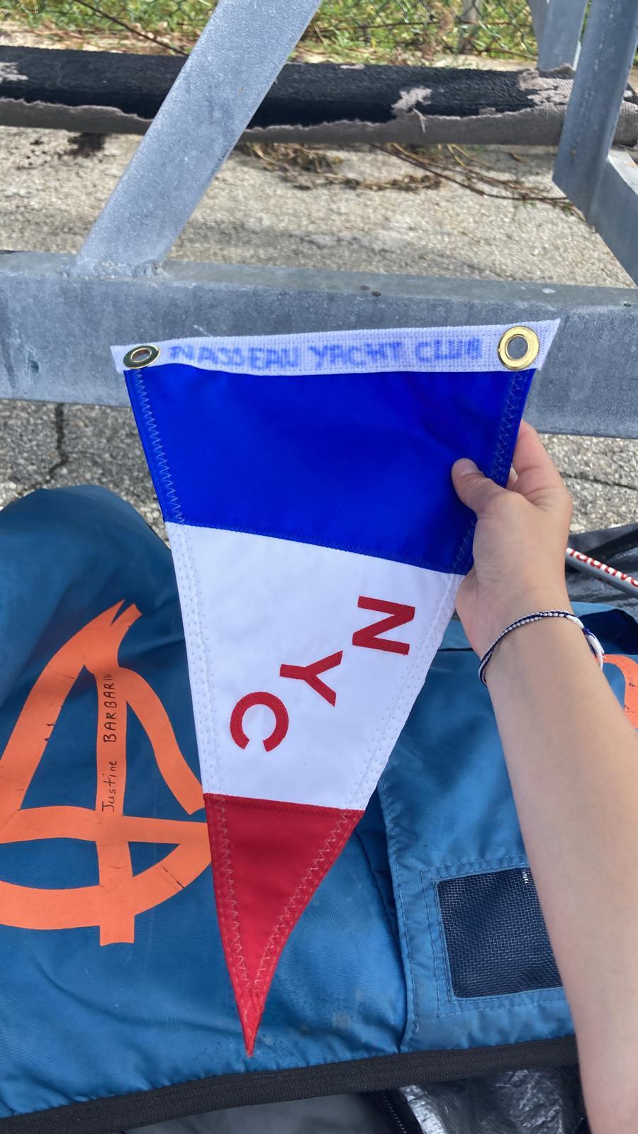 échange de guidon avec le Nassau Yacht Club