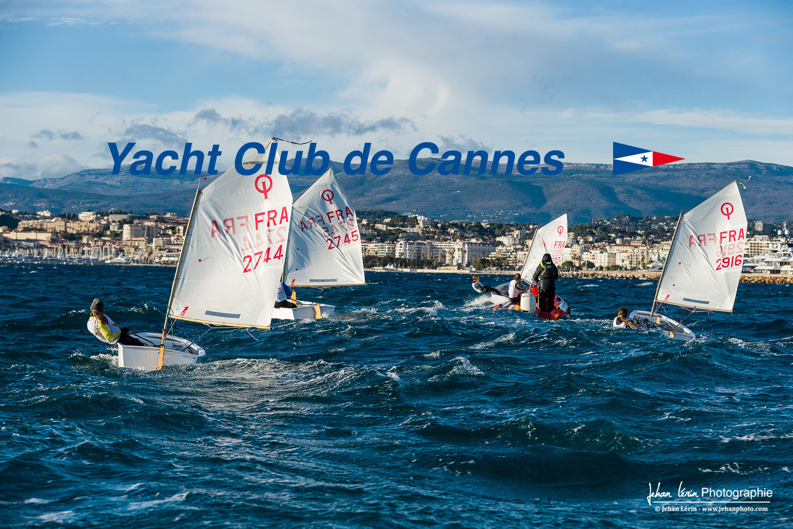 Entrainement dans la brise en Optimist Compétition Entrainement dans la brise en Optimist Compétition