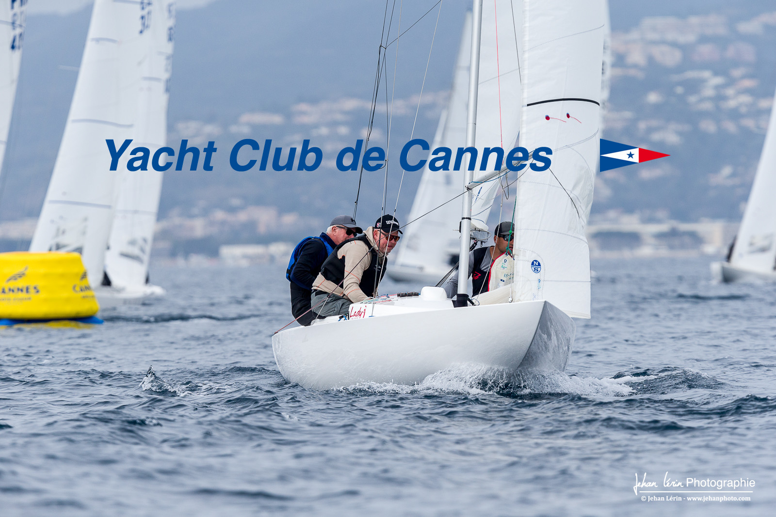 Coupe du Commodore Dragon Coupe du Commodore Dragon