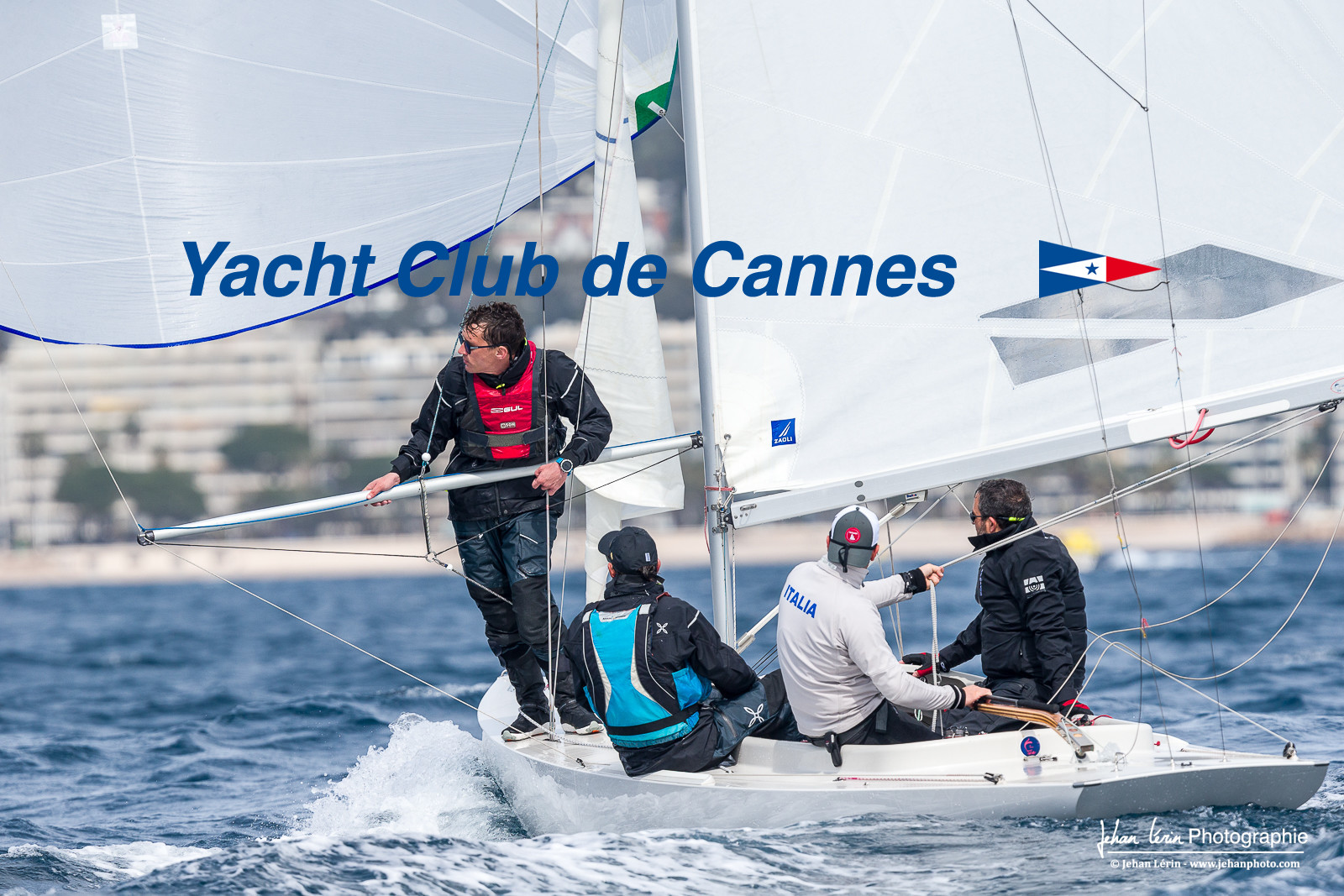 Coupe du Commodore Dragon Coupe du Commodore Dragon